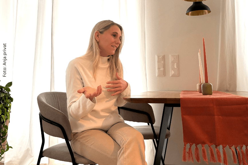 Anja bei der Psychotherapie mit Neurodermitis